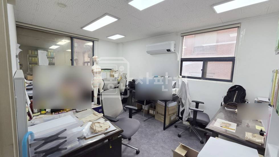 서울 강남구 논현동 무권리, 학동역 도보 2분 초역세권, 3층 임대 월세 매물번호 35220 사진 4