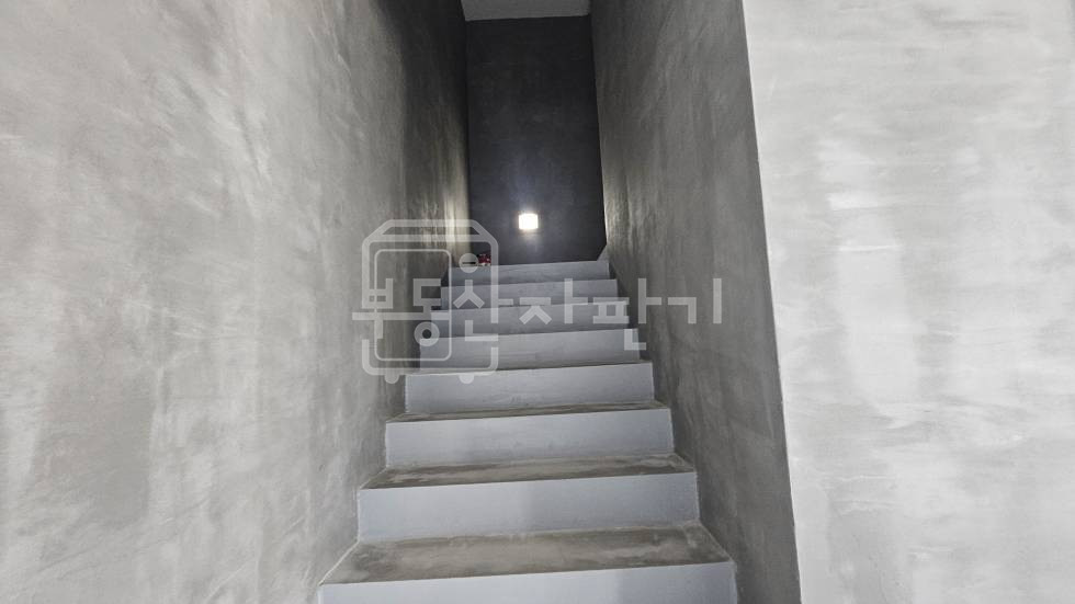 서울 강남구 논현동 무권리 학동역 도보 8분 역세권 코너 건물 3~4층 연층 임대 월세 매물번호 35192 사진 11