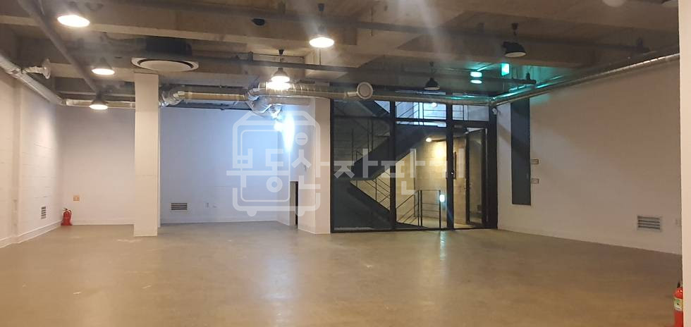 서울 강남구 논현동 신축 첫 입주, 무권리, 7호선 학동역 도보 5분, 역세권, 지하1층임대 월세 매물번호 35229 사진 5