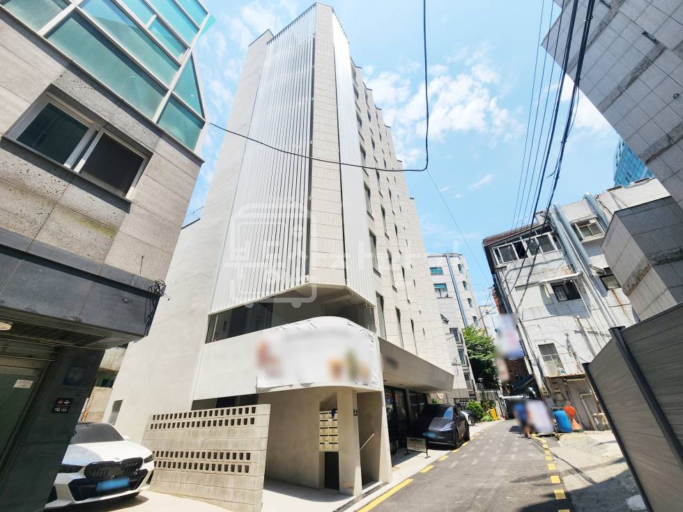 서울 강남구 역삼동 무권리, 역삼역 3분, 초역세권, 2층 임대 월세 매물번호 35238 사진 1