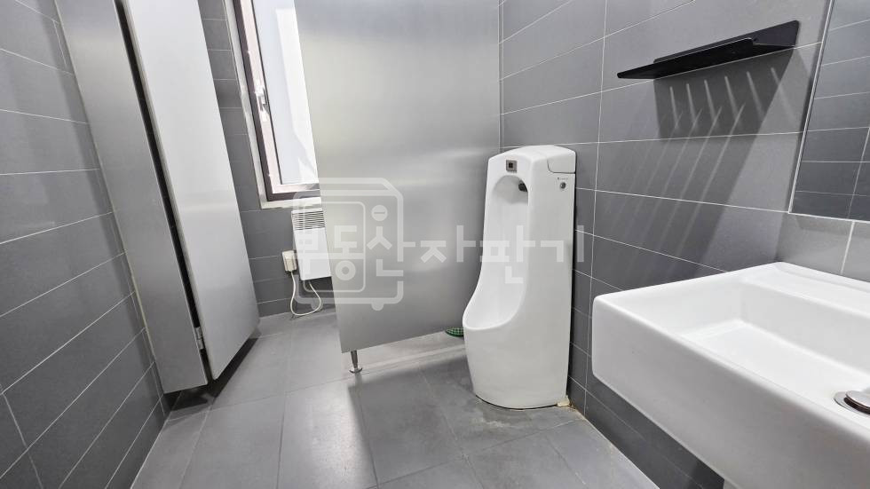 서울 강남구 역삼동 무권리, 역삼역 도보 2분, 초역세권, 3층 임대 월세 매물번호 35258 사진 8