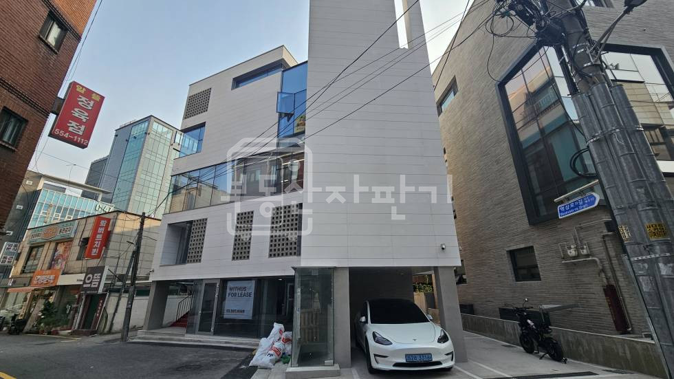 서울 강남구 역삼동 신축첫입주, 무권리, 강남역/역삼역 도보10분 더블역세권, 4~5층 연층 임대 월세 매물번호 35270 사진 1