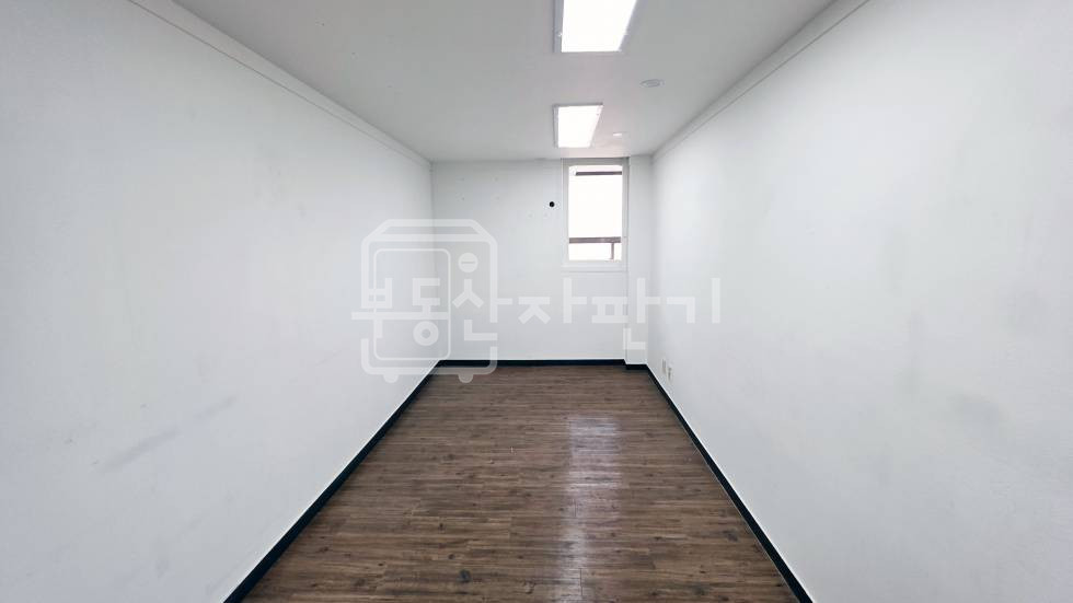 서울 강남구 역삼동 무권리, 도곡1동주민센터 사거리 인근, 4층 임대 월세 매물번호 11342 사진 4