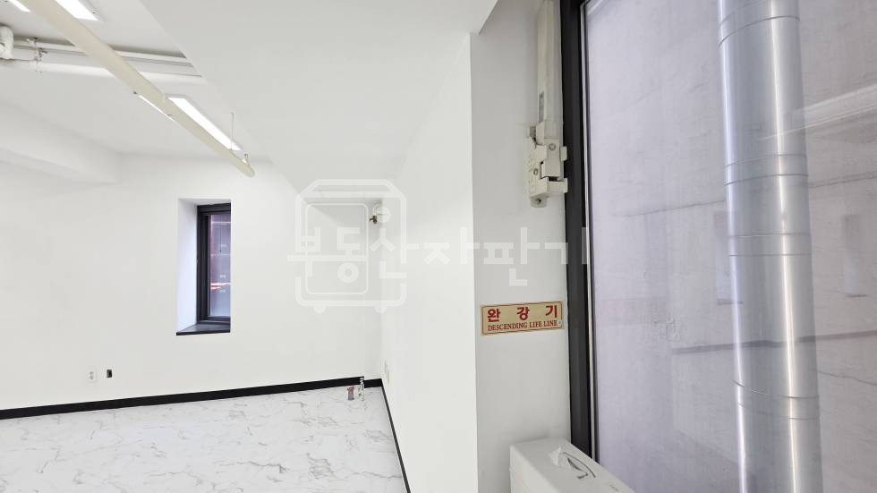 서울 강남구 역삼동 무권리, 역삼역 도보 2분, 초역세권, 6층 임대 월세 매물번호 35271 사진 9