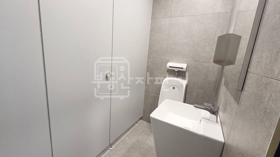 서울 강남구 역삼동 무권리, 역삼역 도보 8분, 역세권, 대로변, 3층 임대 월세 매물번호 35274 사진 9