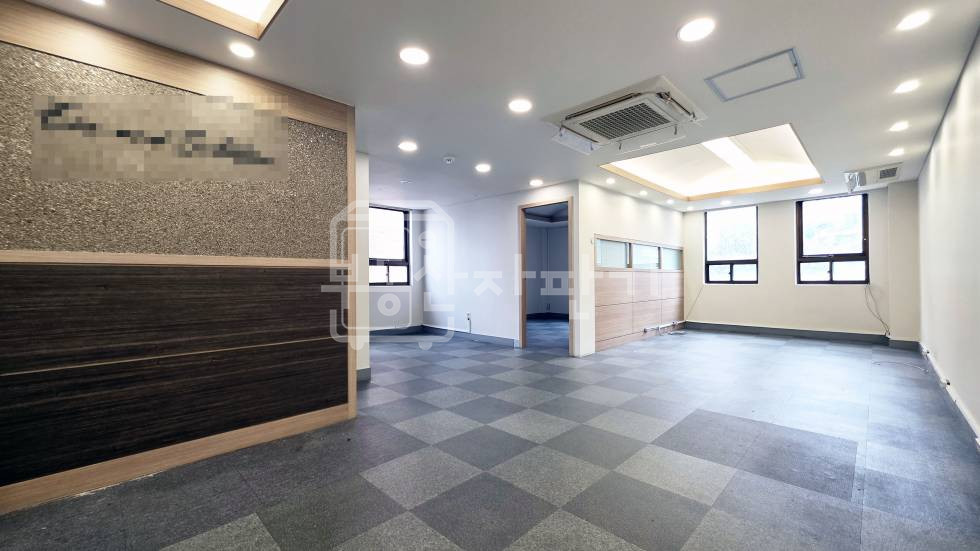 서울 강남구 역삼동 무권리, 강남세브란스 교차로 인근, 3층 임대 월세 매물번호 35276 사진 1