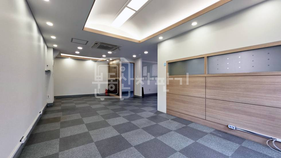 서울 강남구 역삼동 무권리, 강남세브란스 교차로 인근, 3층 임대 월세 매물번호 35276 사진 2
