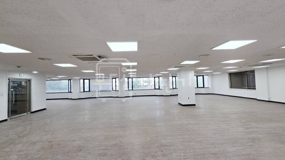 서울 강남구 역삼동 무권리, 강남세브란스사거리 인근, 대로변, 2층 임대 월세 매물번호 35277 사진 8