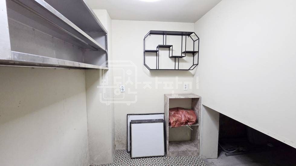 서울 강남구 역삼동 무권리, 강남역 4분, 역세권, 지하1층 임대 월세 매물번호 28026 사진 17