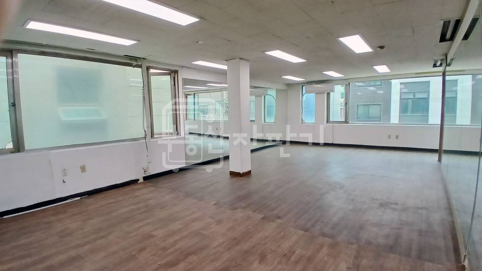 서울 강남구 역삼동 무권리, 창업가거리 교차로 인근, 3층 임대 월세 매물번호 32146 사진 4