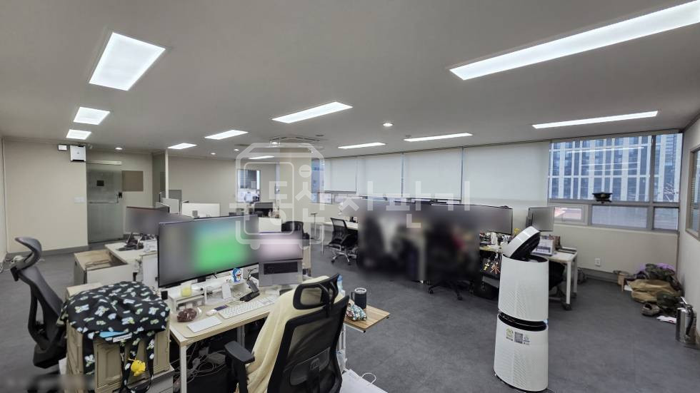 서울 강남구 대치동 무권리, 삼성역 도보 4분, 역세권, 코너건물 3층 임대 월세 매물번호 35288 사진 4