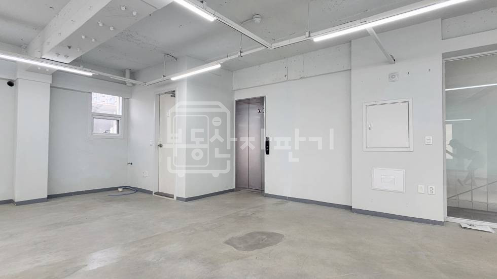 서울 강남구 역삼동 무권리, 역삼초교교차로 인근, 5층 임대 월세 매물번호 35295 사진 5
