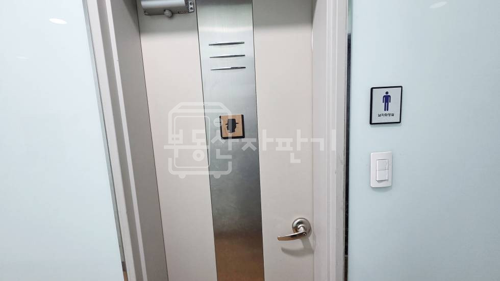서울 강남구 대치동 무권리, 삼성역 도보 9분, 역세권, 코너건물 1층 임대 월세 매물번호 35301 사진 19