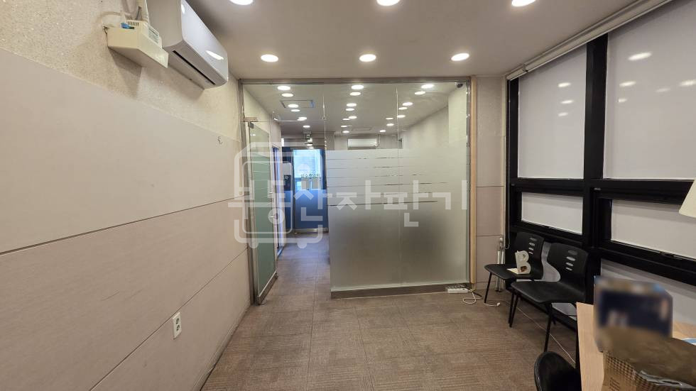 서울 강남구 대치동 무권리, 한티역 도보 10분, 역세권, 코너건물 3층 임대 월세 매물번호 35304 사진 7