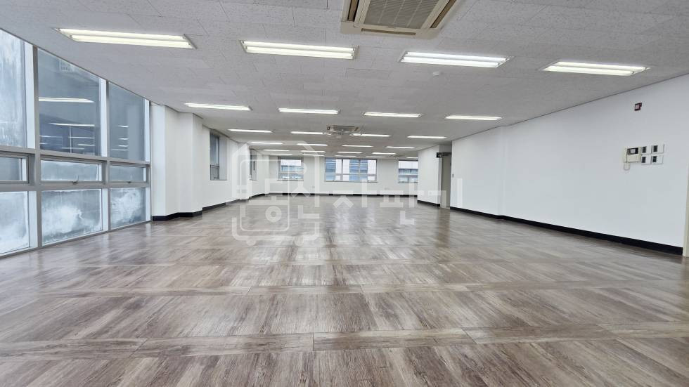 서울 강남구 대치동 무권리, 선릉역 도보 4분, 역세권, 이면도로, 2층 임대 월세 매물번호 35309 사진 3