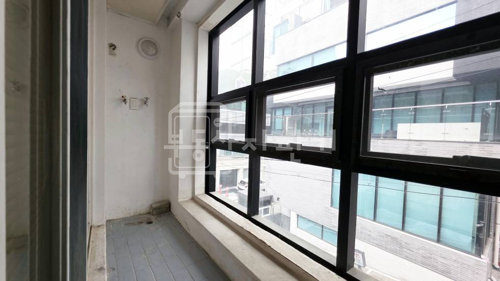 서울 강남구 논현동 무권리, 강남구청역 3분, 초역세권, 3층 임대 월세 매물번호 35312 사진 11