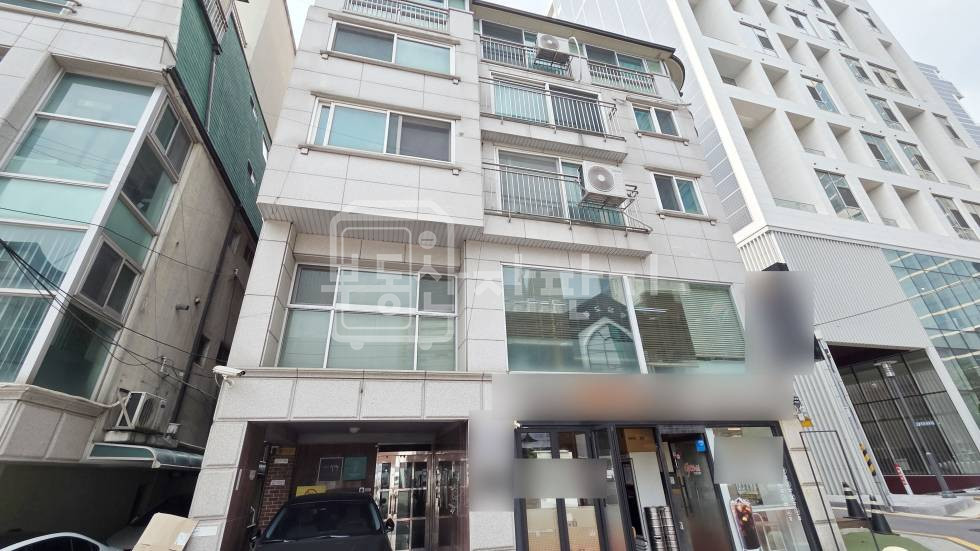 서울 강남구 논현동 학동역 도보 6분 역세권, 지하 1층 임대 월세 매물번호 35217 사진 1