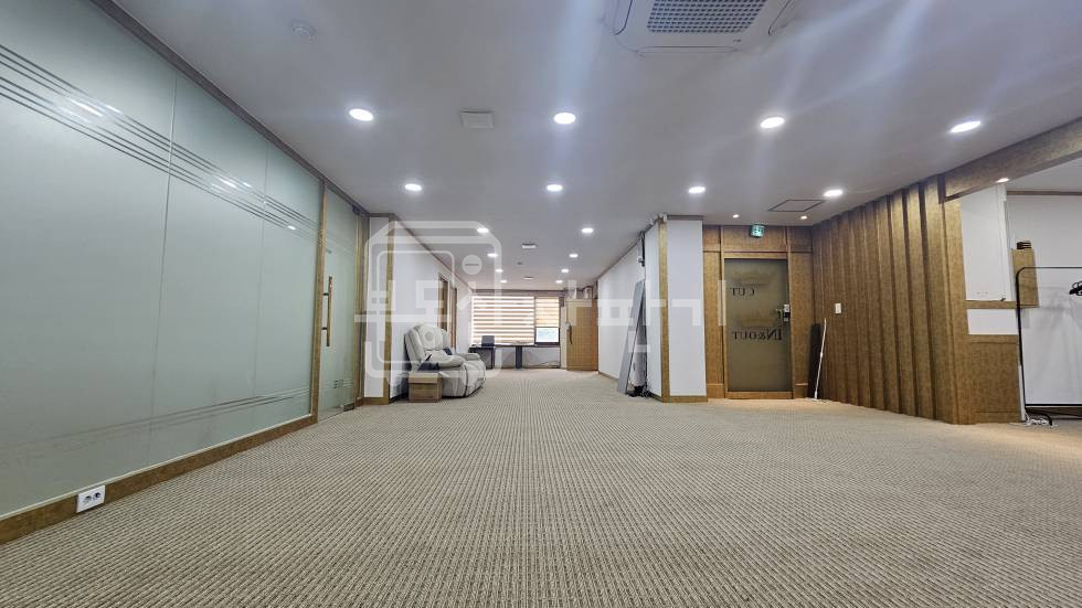 서울 강남구 논현동 무권리, 학동역 도보 7분, 역세권, 이면도로, 3층 임대 월세 매물번호 29874 사진 8