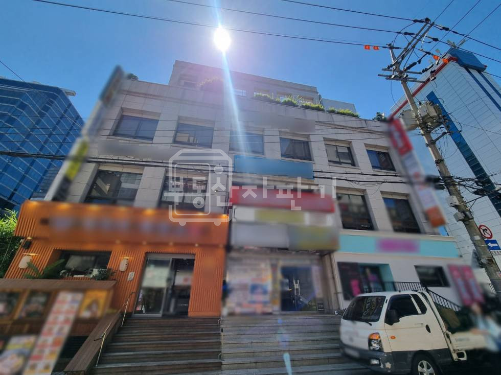 서울 강남구 역삼동 강남역 도보 3분,대로변 3층 임대 월세 매물번호 35325 사진 1