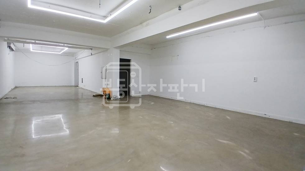서울 강남구 대치동 무권리, 한티역 4분, 역세권, 지하층 임대 월세 매물번호 35320 사진 3