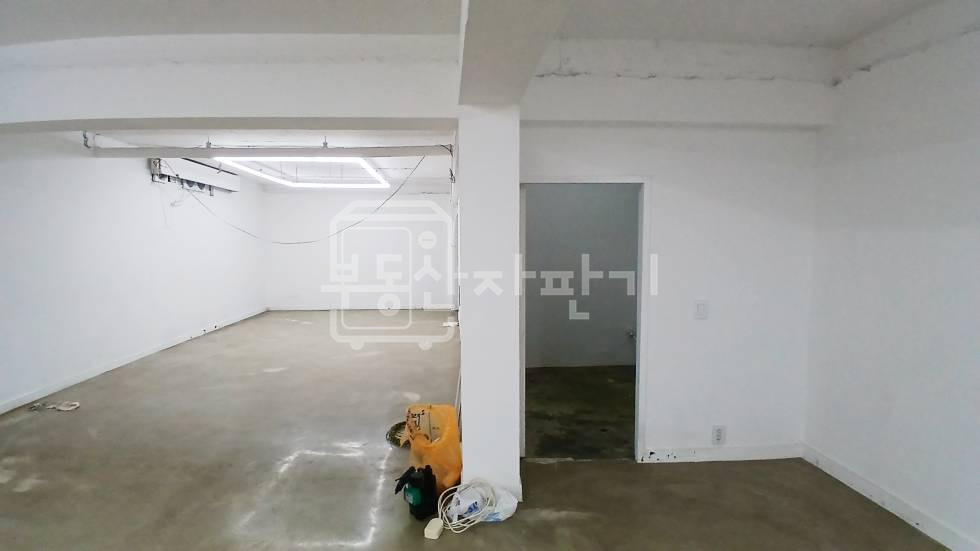 서울 강남구 대치동 무권리, 한티역 4분, 역세권, 지하층 임대 월세 매물번호 35320 사진 8