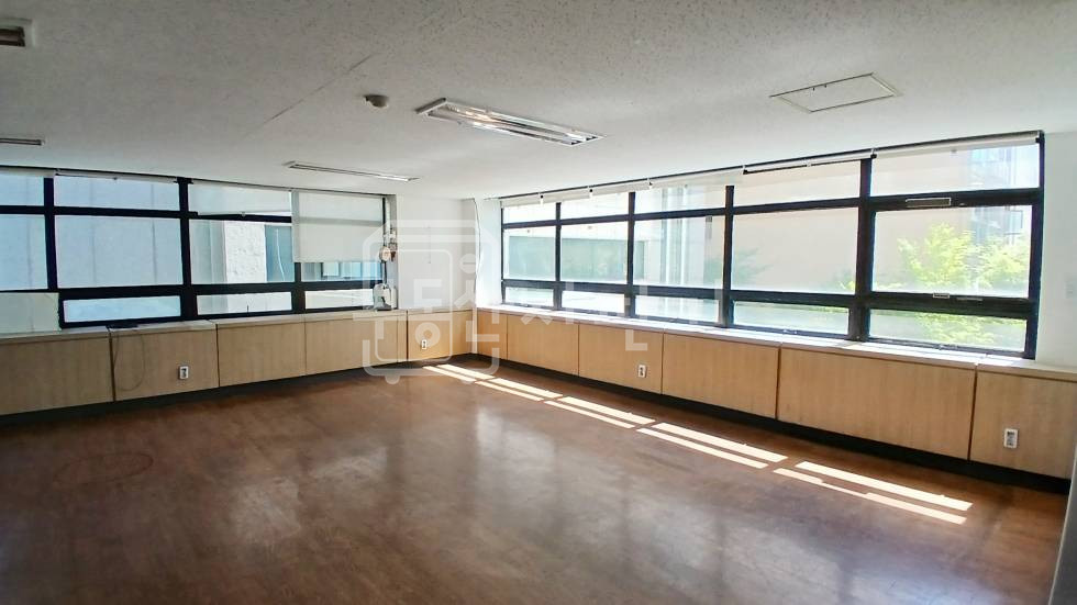 서울 강남구 삼성동 무권리, 삼성중앙역 2분, 역세권, 3층 임대 월세 매물번호 35335 사진 2