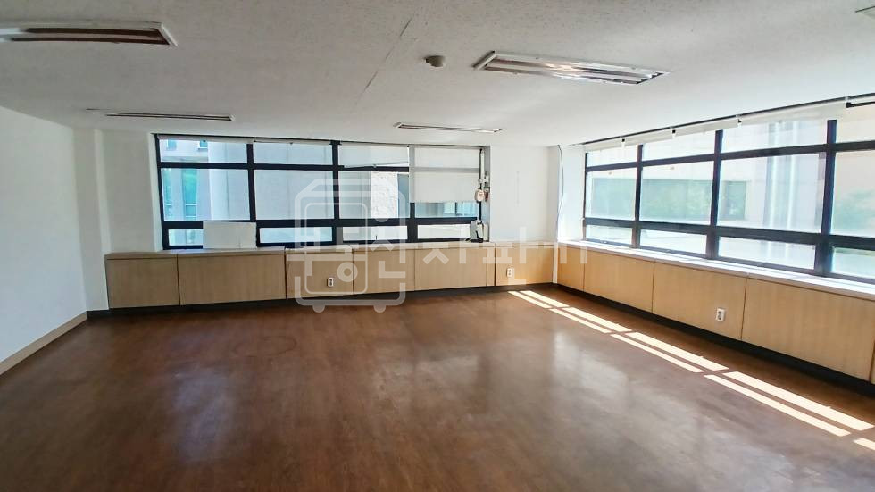서울 강남구 삼성동 무권리, 삼성중앙역 2분, 역세권, 3층 임대 월세 매물번호 35335 사진 3