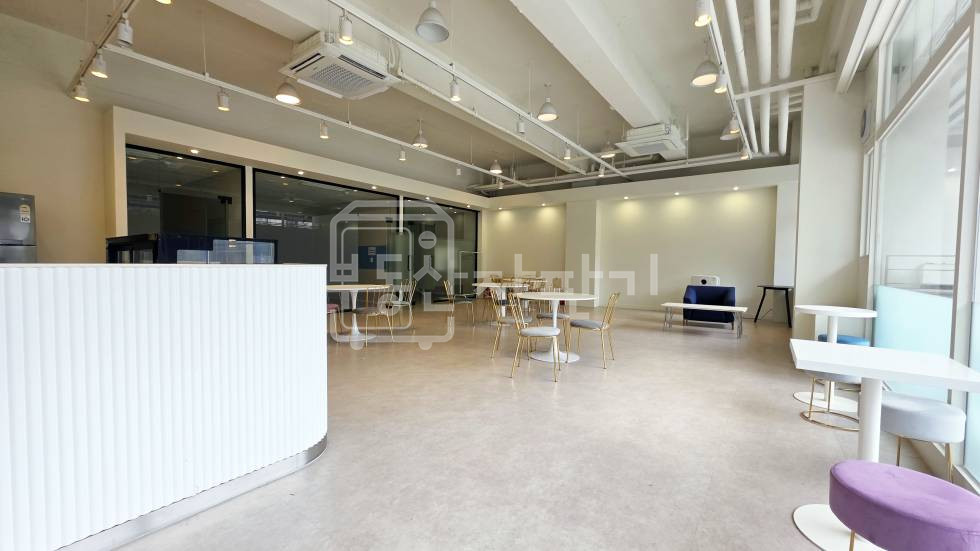 서울 강남구 역삼동 무권리, 역삼역 4분, 역세권, 1층 임대 월세 매물번호 35379 사진 4