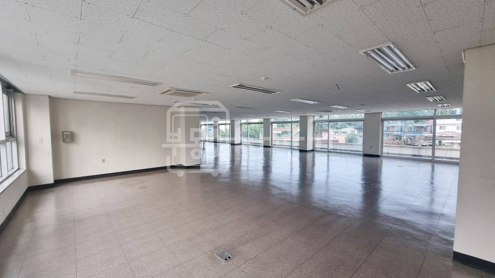서울 용산구 용산동3가 무권리, 삼각직역 2분, 초역세권, 4층, 6층 임대 월세 매물번호 35136 사진 6