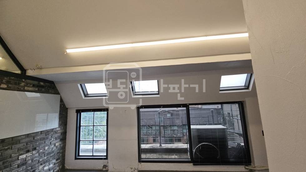 서울 강남구 청담동 무권리, 청담역 도보4분 역세권, 코너건물 5층 임대 월세 매물번호 33735 사진 4