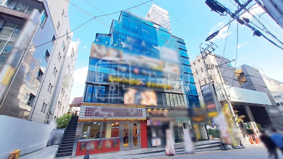 서울 강남구 역삼동 2호선 강남역 5분, 역세권, 지상1층 임대 월세 매물번호 30225 사진 1