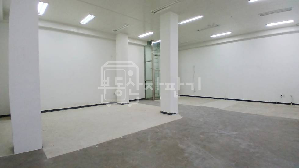 서울 강남구 도곡동 무권리, 양재역 4분, 역세권, 지하1 층 임대 월세 매물번호 35452 사진 5