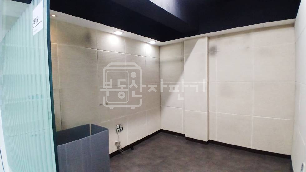 서울 강남구 청담동 무권리, 압구정로데오역 3분, 초역세권, 4층 임대 월세 매물번호 35362 사진 6