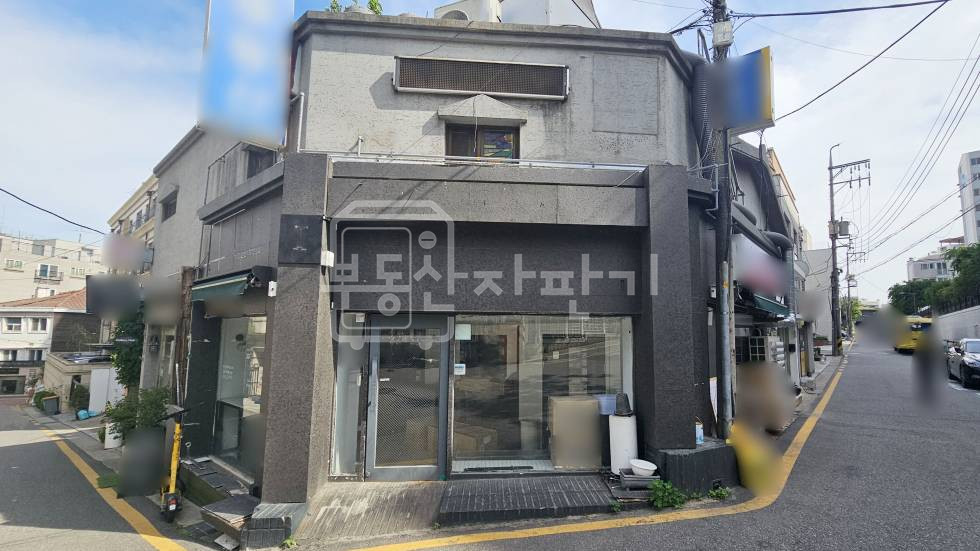 서울 강남구 논현동 무권리, 학동초등학교 인근, 코너건물 1층 임대 월세 매물번호 34898 사진 1