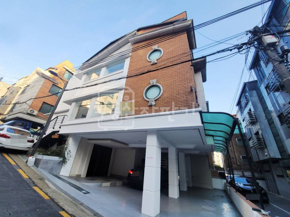 서울 강남구 역삼동 선정릉역 8분, 역세권, 리모델링 건물 1층 임대 월세 매물번호 26612 사진 2