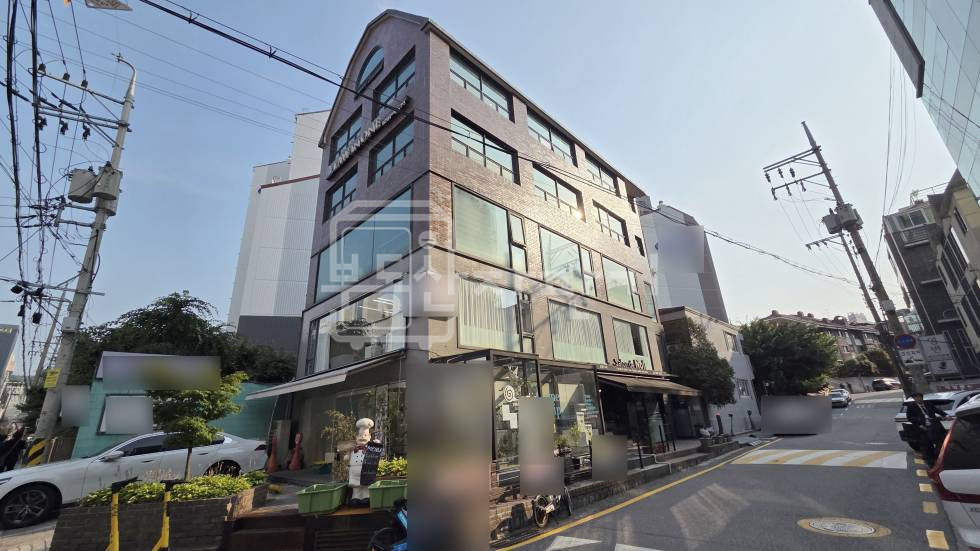 서울 서초구 서초동 서초역 도보 5분 역세권, 지하 1층 임대 월세 매물번호 35464 사진 1