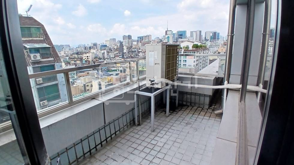 서울 강남구 논현동 무권리, 신논현역 4분, 역세권, 6층 임대 월세 매물번호 35487 사진 5