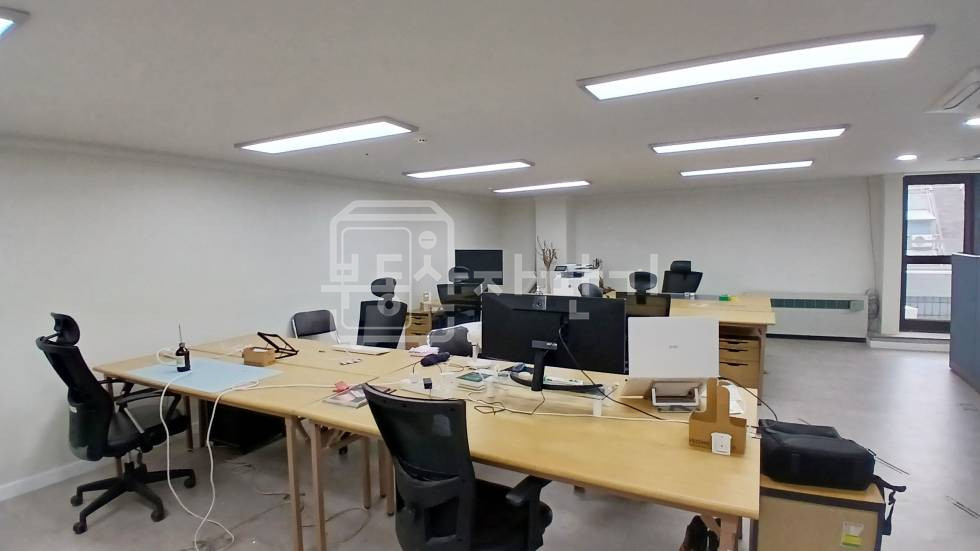 서울 강남구 논현동 무권리, 신논현역 4분, 역세권, 6층 임대 월세 매물번호 35487 사진 7