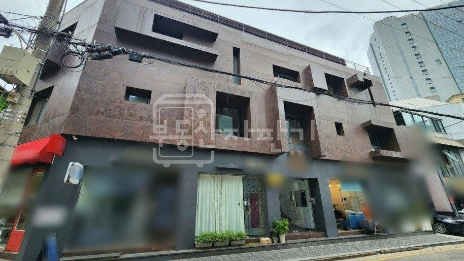 서울 강남구 청담동 무권리, 청담사거리 인근, 이면도로, 코너 건물 3층 임대 월세 매물번호 35519 사진 1