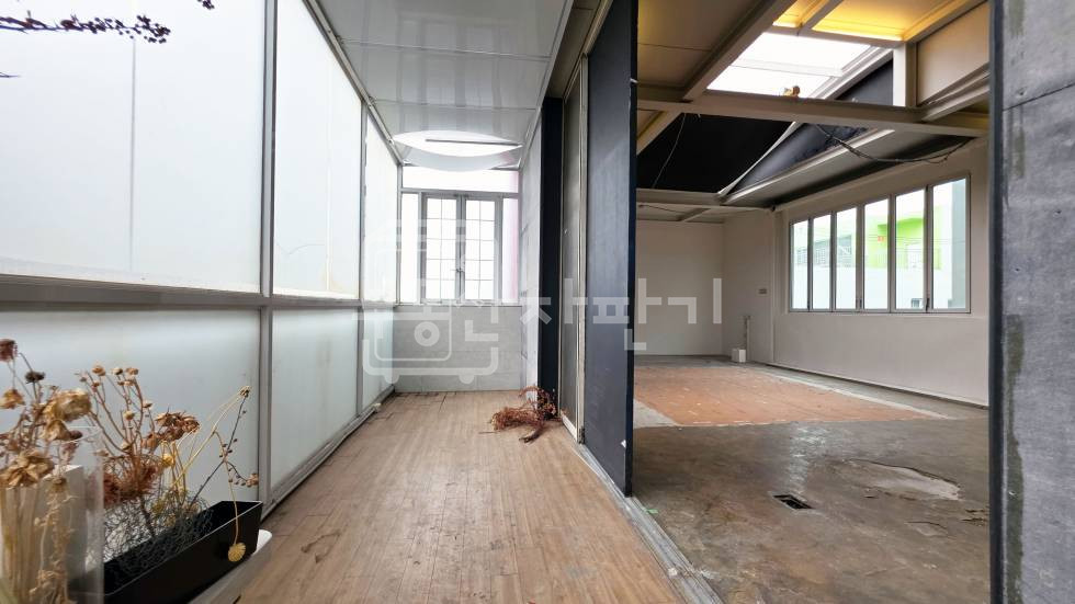 서울 강남구 논현동 무권리, 강남구청역 5분, 역세권, 4층 임대 월세 매물번호 35513 사진 4