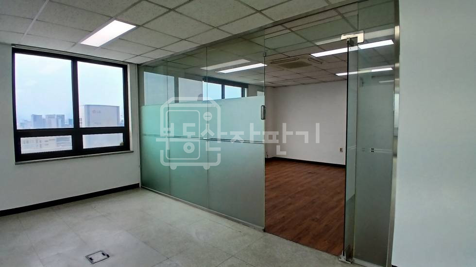 서울 강남구 논현동 무권리, 학동역 4분, 역세권, 7층 임대 월세 매물번호 35509 사진 5