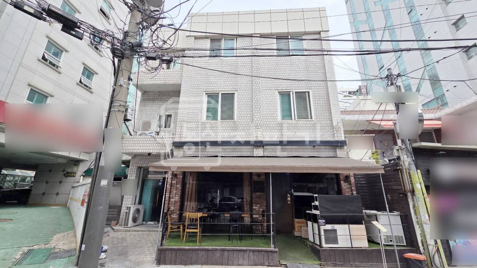 서울 서초구 반포동 무권리, 논현역 도보 3분 초역세권, 지하 1층 임대 월세 매물번호 35345 사진 1