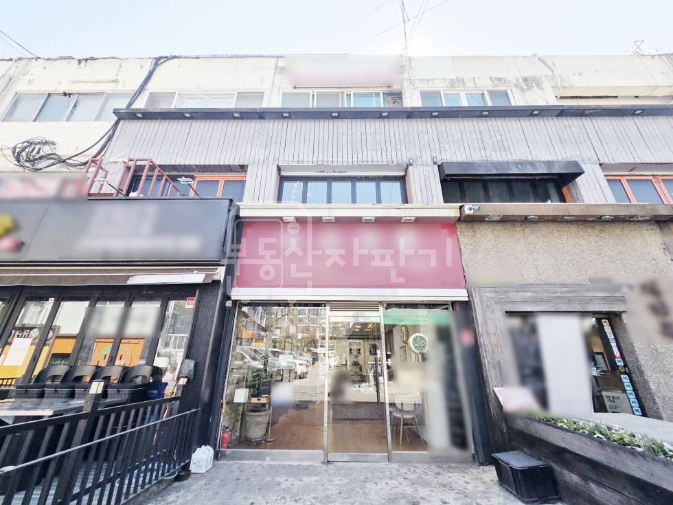 서울 강남구 신사동 무권리,압구정로데오역 도보 2분, 초역세권, 1층 임대 월세 매물번호 28256 사진 1