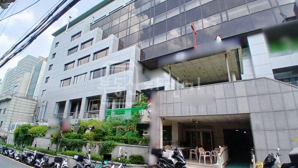 서울 강남구 논현동 무권리, 신논현역 4분, 역세권, 5층 임대 월세 매물번호 35486 사진 1