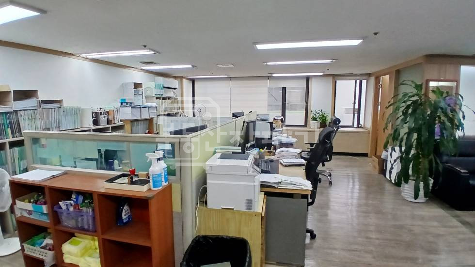 서울 강남구 논현동 무권리, 신논현역 4분, 역세권, 5층 임대 월세 매물번호 35486 사진 6