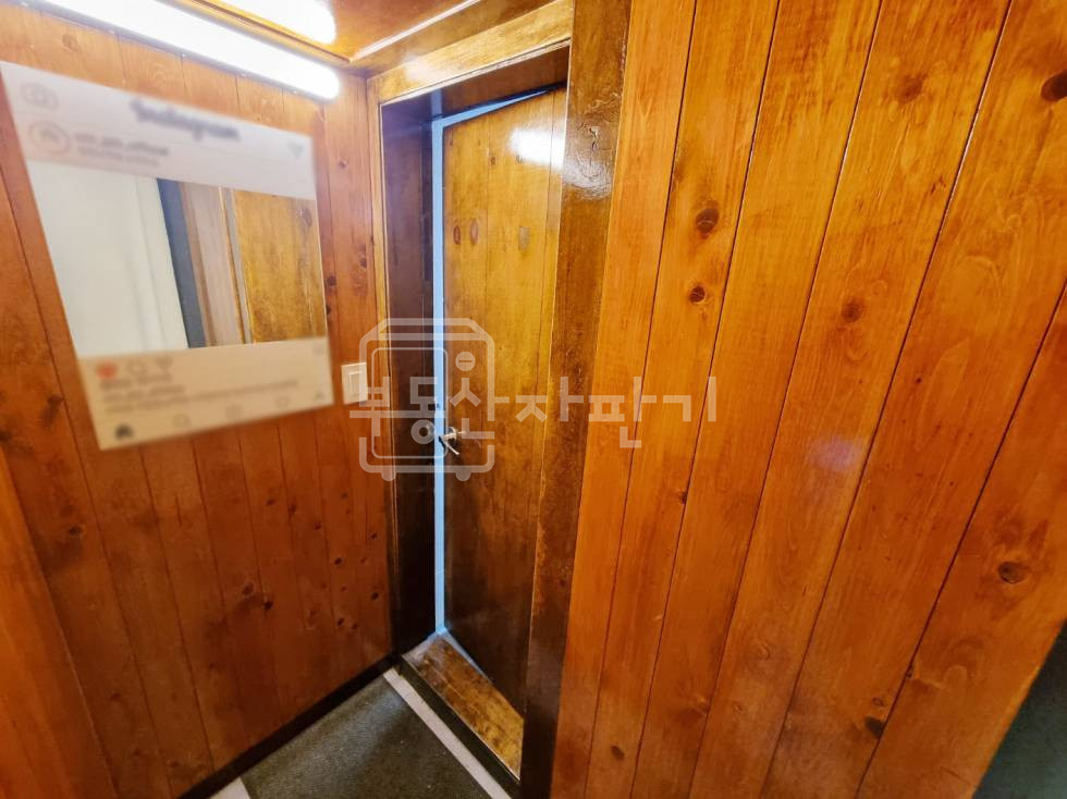 서울 강남구 논현동 신논현역 도보 3분, 초역세권, 1층 임대 월세 매물번호 33211 사진 10