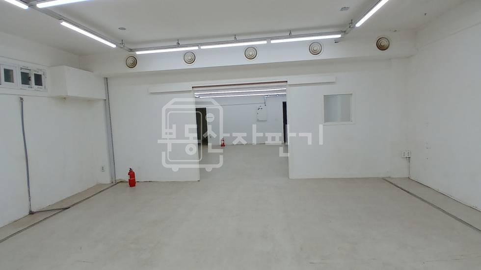 서울 서초구 방배동 무권리, 내방역 3분, 초역세권, 지하1층 임대 월세 매물번호 35560 사진 5
