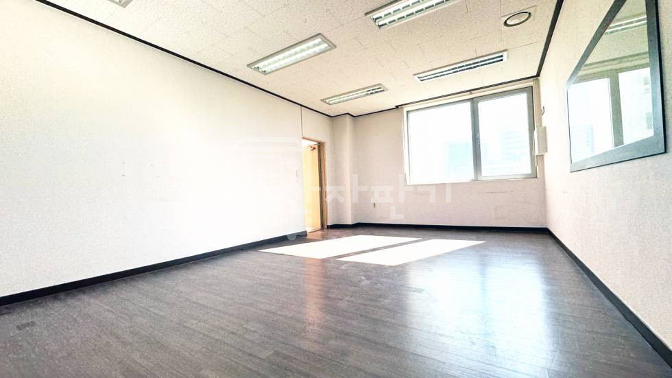 서울 강남구 역삼동 르네상스호텔사거리 대로변 사무실임대 월세 매물번호 20566 사진 6