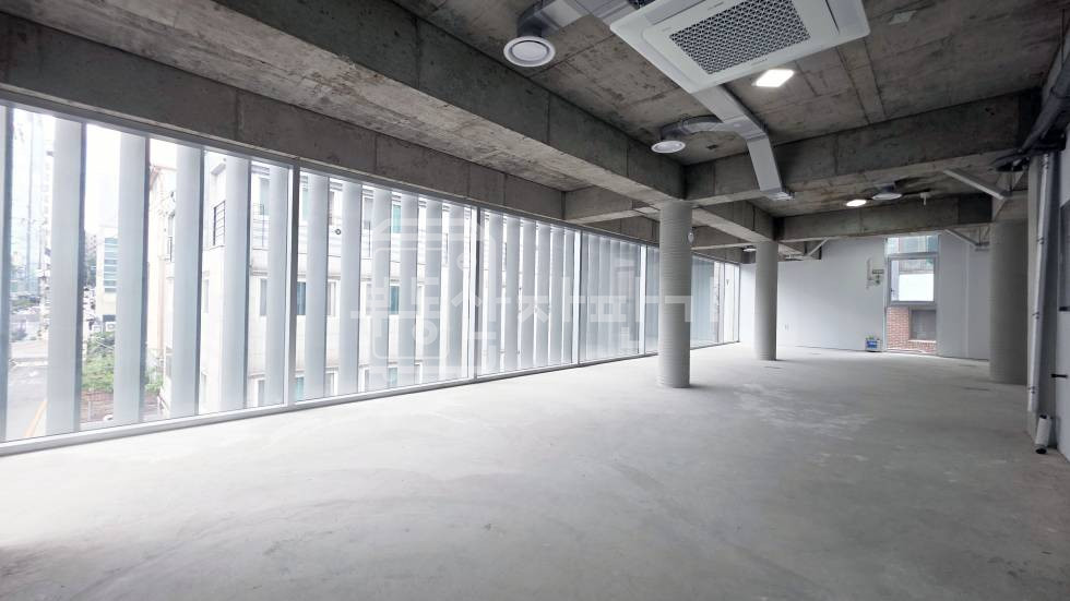 서울 강남구 역삼동 무권리,역삼역 7분, 코너건물, 3층 임대 월세 매물번호 35051 사진 4