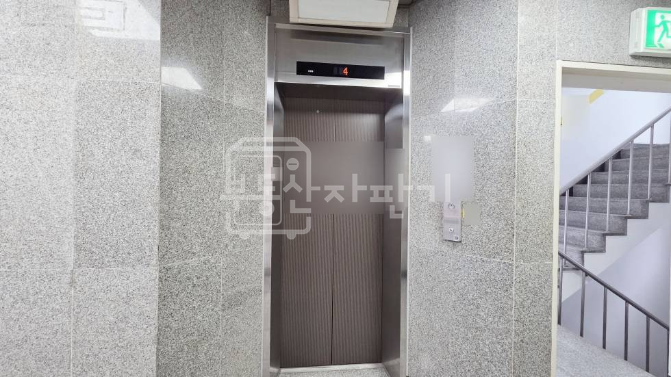 서울 서초구 서초동 무권리 남부터미널역 도보 5분, 2층 임대 월세 매물번호 35546 사진 6